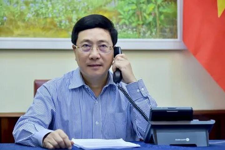 Chấm điểm loạt “green flags” - Cảm hứng video marketing từ Hotspot Matrix